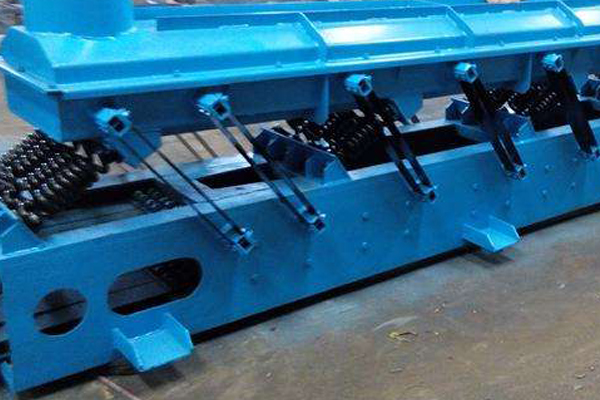 慣性振動輸送機